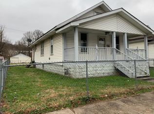 917 Monroe Ave, Huntington, WV 25704