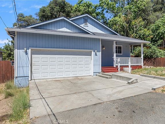 3rd image of 3605 Vista St