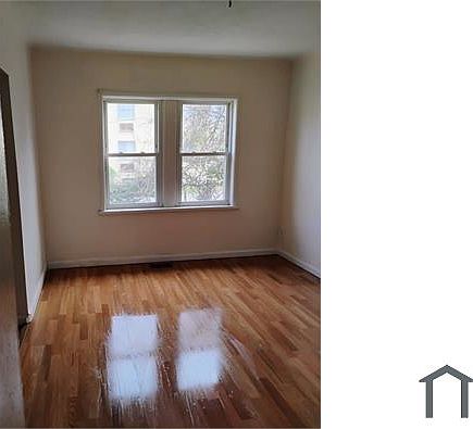 5th image of 8319 Duryea Ave