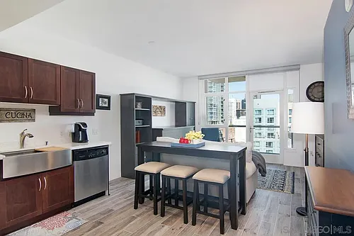 427 9th Ave #1107 Photo 1