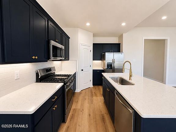 2nd image of 116 Collins Ct