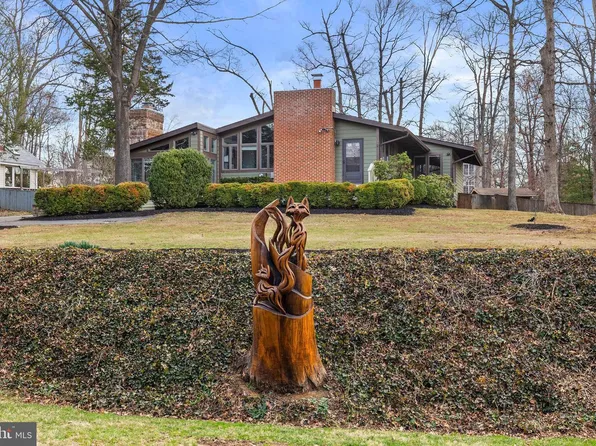 4035 Taylor Dr, Fairfax, VA 22032