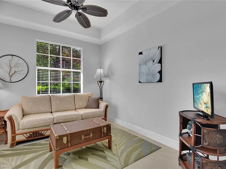 6413 Legacy Cir #1602 — Photo 19