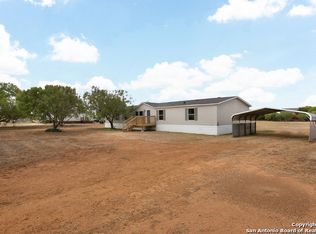 381 Bluefield, Pleasanton, TX 78064