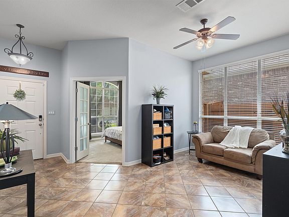 4th image of 4212 Fairmeadow Dr