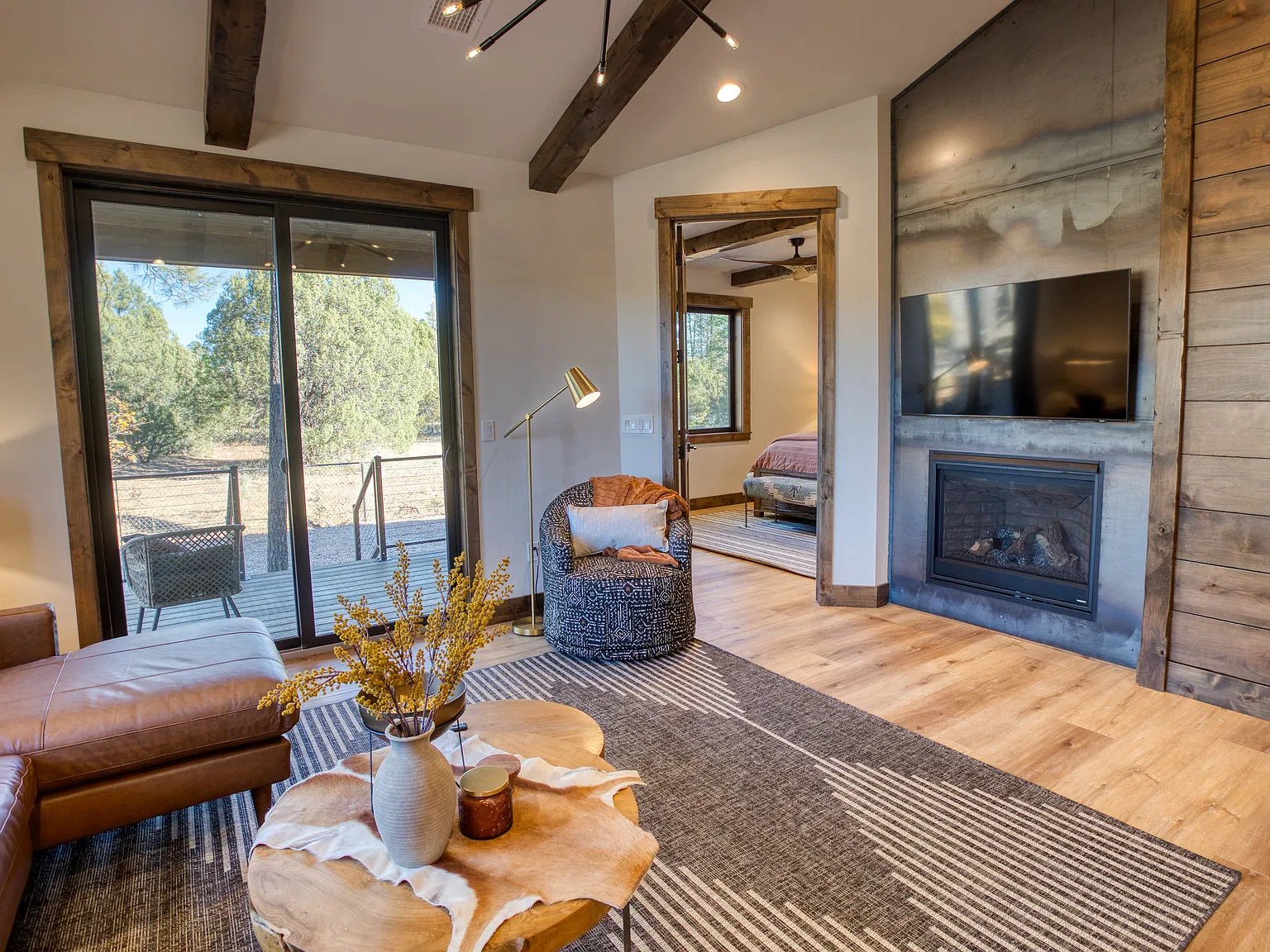 2 bed, $2,900 — Photo 2