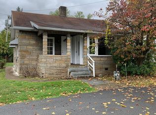 125 Hoclar St, Granville, WV 26534