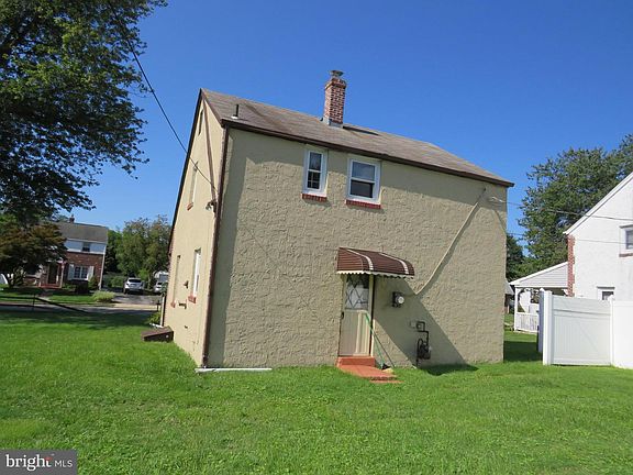 3rd image of 842 Springhill Rd