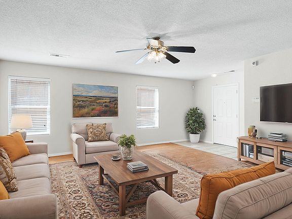 4th image of 500 Camino Del Rey Dr SW