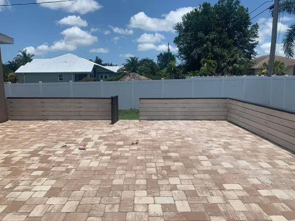 442 SW Dahled Avenue, Port St Lucie, FL 34953