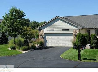 16112 Park Lake Rd, East Lansing, MI 48823