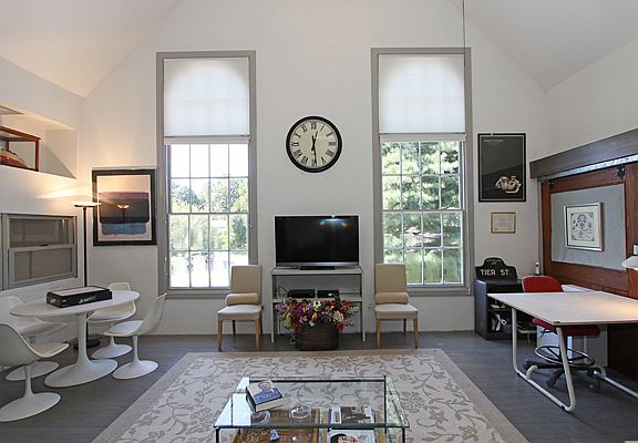 2nd fl Bonus Room