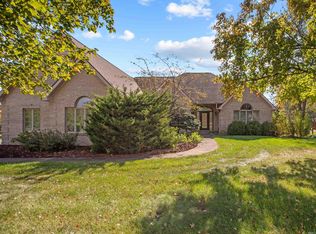 1529 Bramoor Dr, Kokomo, IN 46902