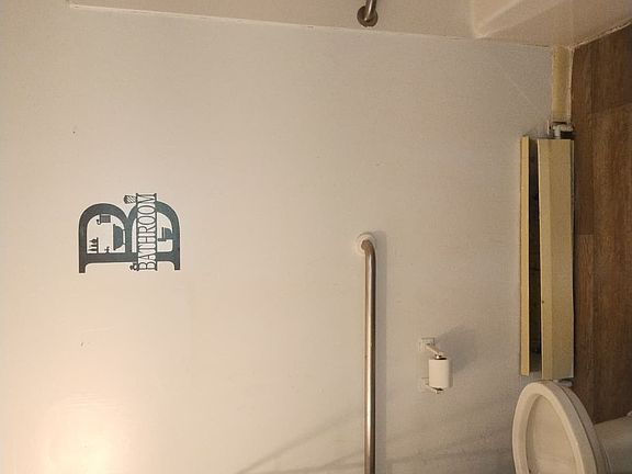 3rd image of 312 Blandina St APT 8