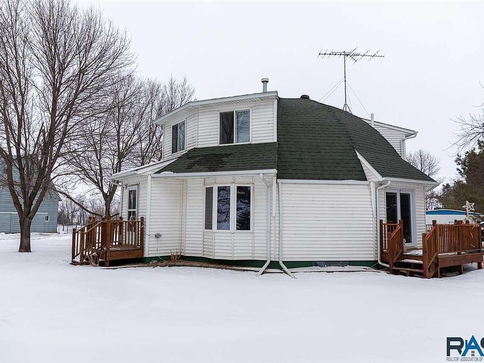 1st image of 45608 232nd St