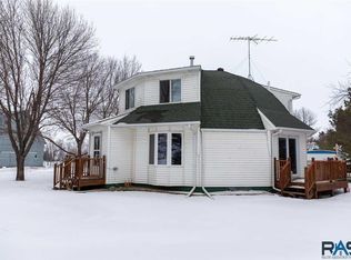 45608 232nd St, Madison, SD 57042