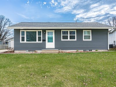3015 4th Ave, Marion, IA, 52302