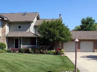 25854 N Eagle Dr, Mundelein, IL