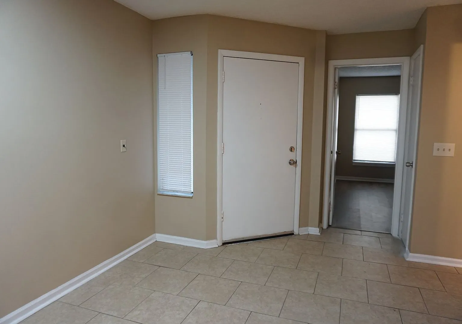 3/2 townhome Near NAS Jax. — Photo 3
