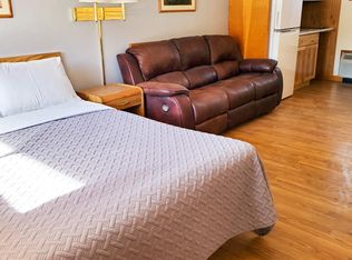 402 Battle Mountain Ave #16, Hot Springs, SD 57747
