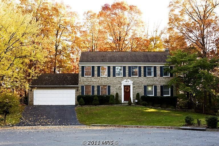 1st image of 12 Bayberry Ct
