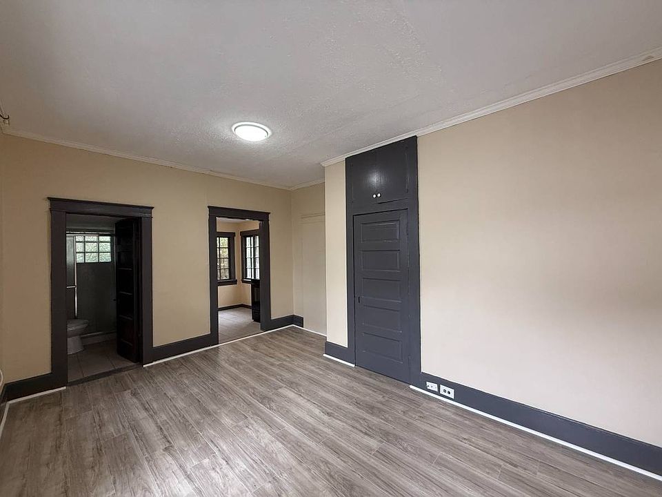 1st image of 60 Carrera St #C