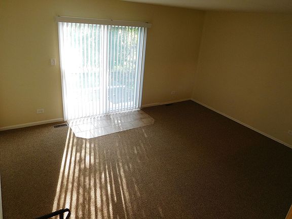 3rd image of 17651 Pheasant Ln