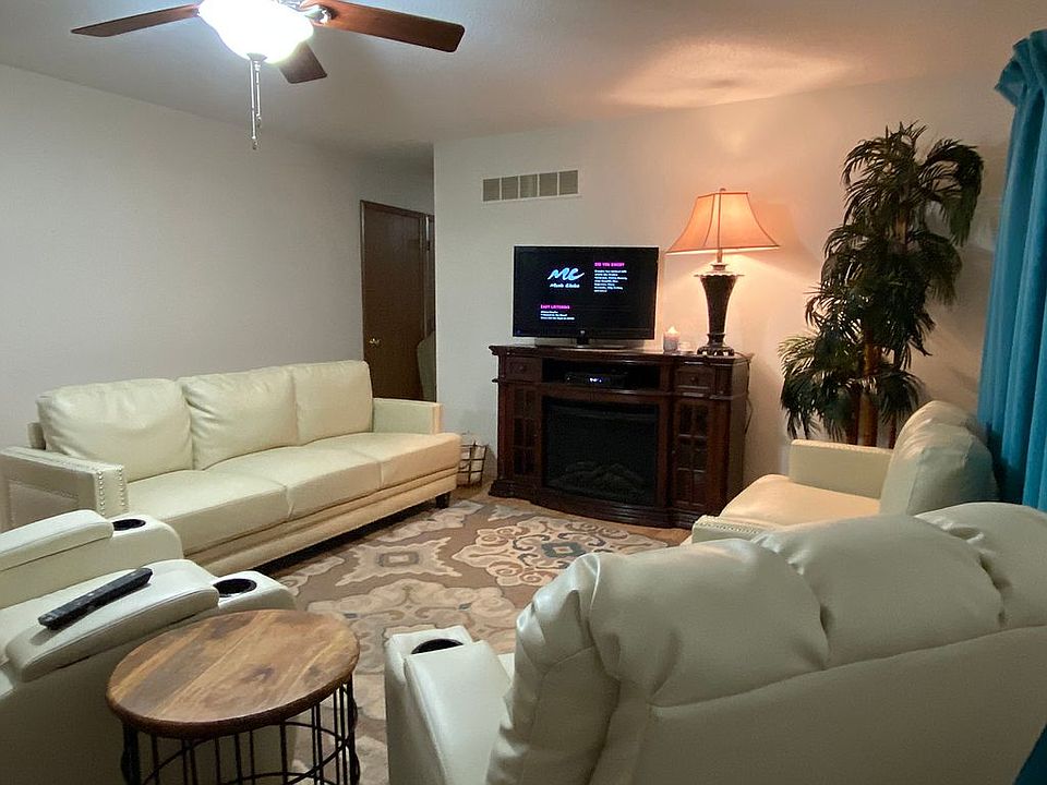 2nd image of 814 Northridge Dr