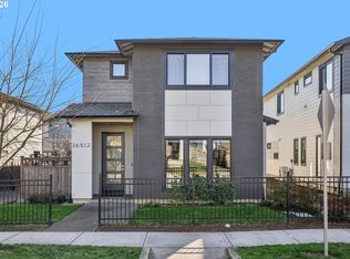 16512 SE Pleasant Valley Pkwy, Happy Valley, OR 97086