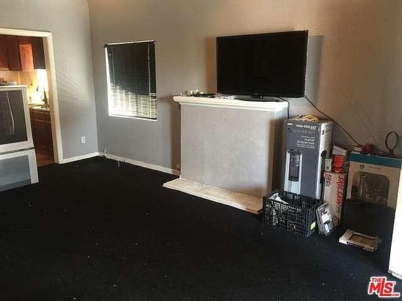 3rd image of 1717 W Gage Ave