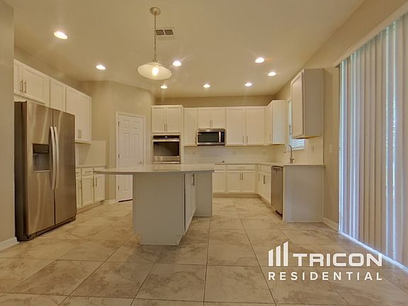 4th image of 860 Bay Bridge Cir