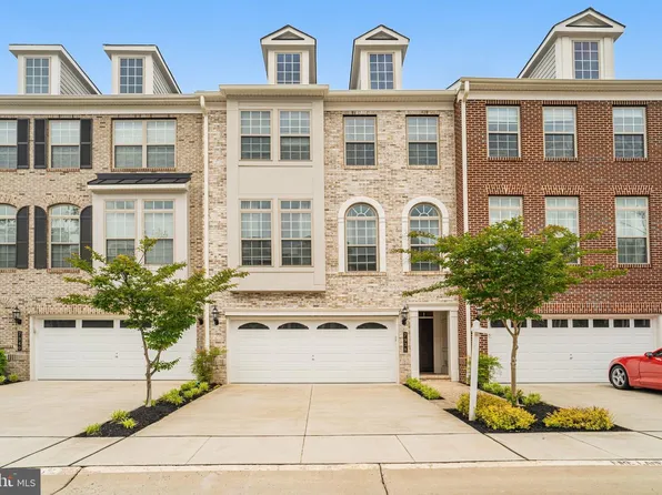 7938 Turtle Creek Cir, Gainesville, VA 20155
