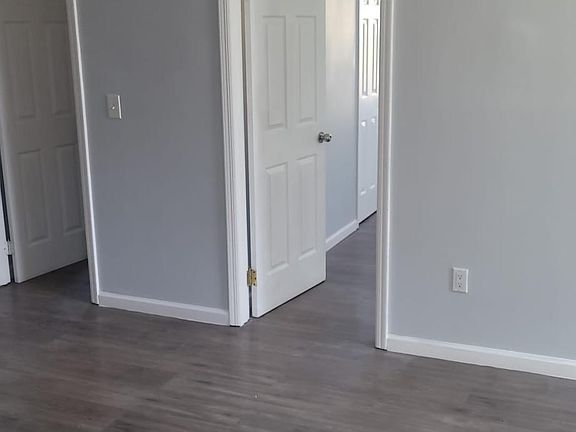 2nd image of 70 Harris St #2