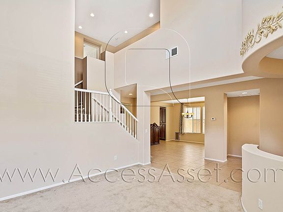 5th image of 31781 Brentworth St