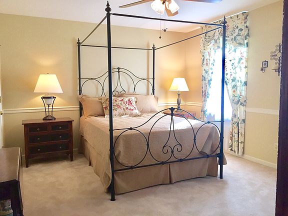 Another upstairs bedroom.