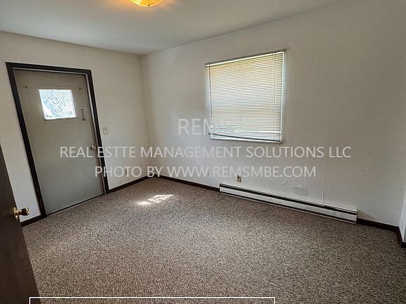2nd image of 505 Vine St #4