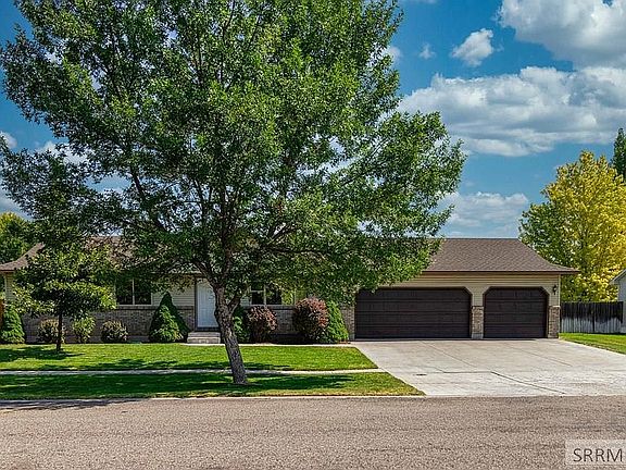 5th image of 2965 S Carolyn Ln