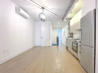 523 Knickerbocker Ave, Brooklyn, NY 11221