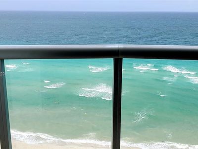 17315 Collins Ave #1801, North Miami Beach, FL, 33160