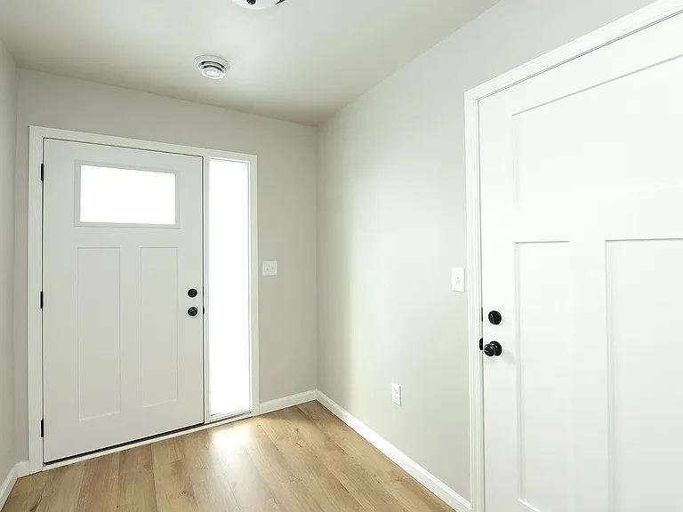 2383 Eagle Valley Dr S — Photo 14