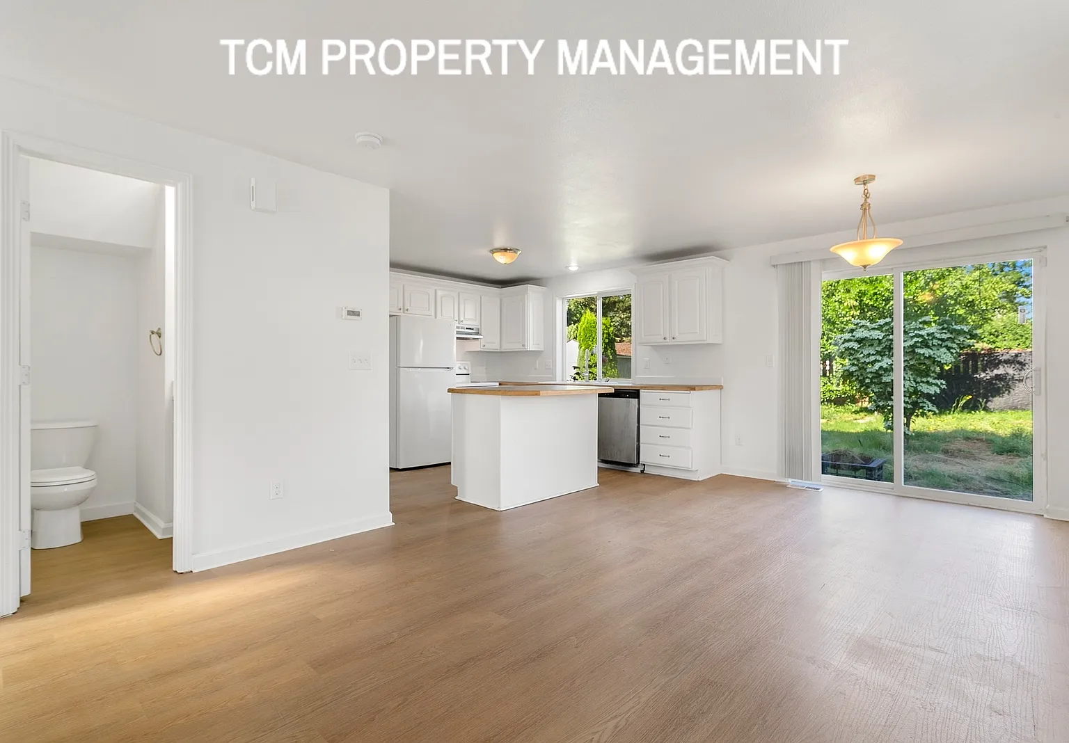 3 bed, 2.5 bath, 1640 sqft, $2,600 — Photo 4