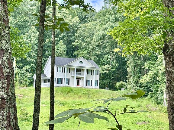 5th image of 480 Mountain Oak Trl