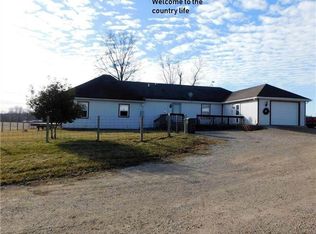 1180 SW B Hwy, Holden, MO 64040