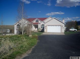 15 Warbonnet Rd, Rock Springs, WY 82901