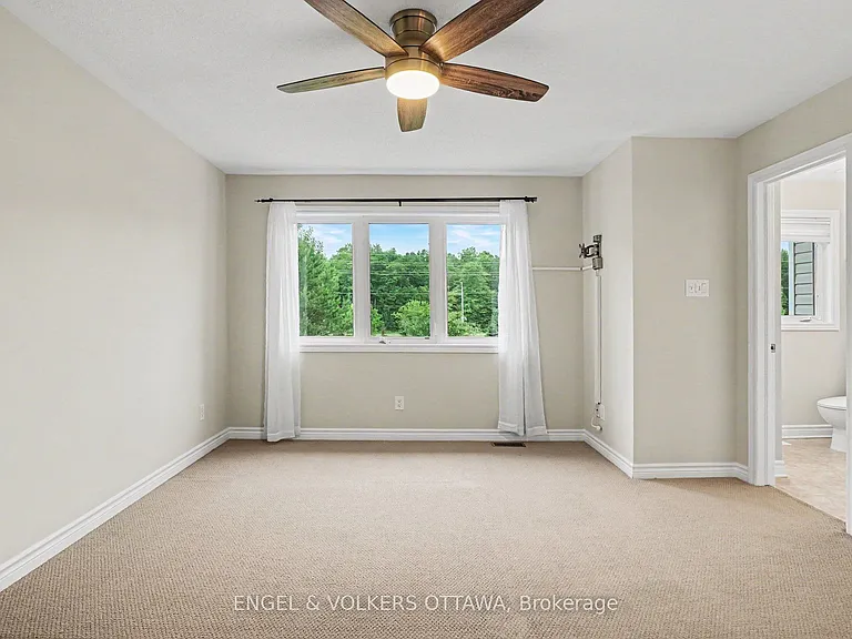 340 Forestbrook St — Photo 8