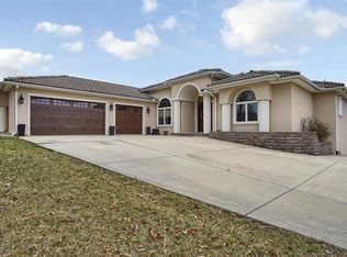 13348 Trestle Rd, Highland, IL 62249