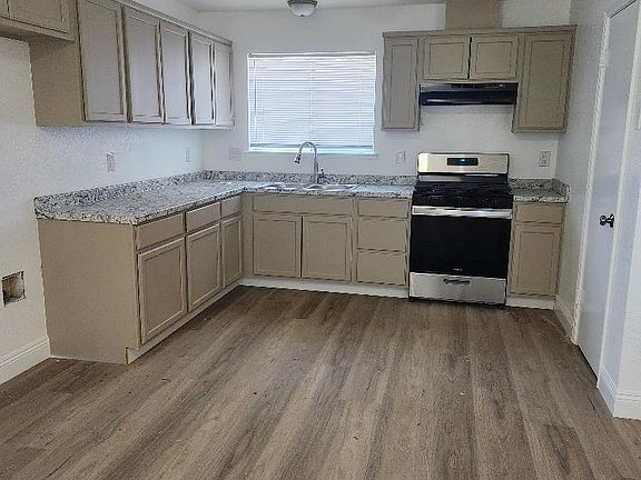 2nd image of 908 Grant Ave #101