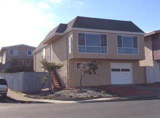 296 Saint Francis Blvd, Daly City, CA 94015