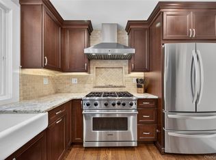 73 Maple Place, Huntington, NY 11743