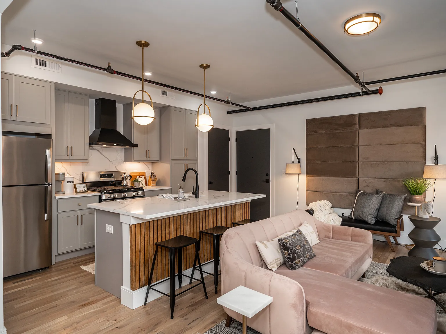 1 bed, 733 sqft, $2,750 — Photo 4